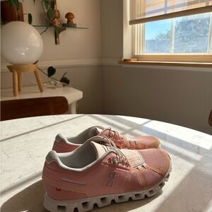 On Running Women's Cloud 5 Shoes - Barely Rose and White